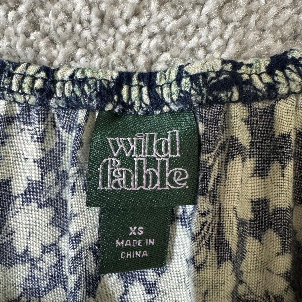 Wild Fable Dress Womens XS Blue White Floral Smocked Ruffle Off Shoulder Summer - Picture 4 of 9